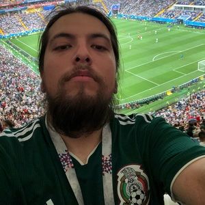 Meet your Posher, Raymond